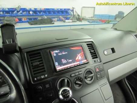 VW T5 - navigace, kamera, reprod...