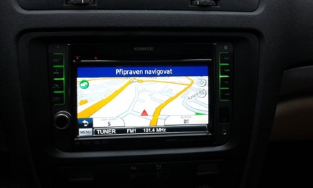 ŠKODA OCTAVIA II.- navigace,dvd...