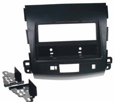 =10834 ISO redukce pro Citroën C-Crosser 2007, Mitsubishi Outlander 07-, Peugeot 4007