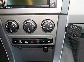 GSM konzole pro Dodge Avenger 2007-