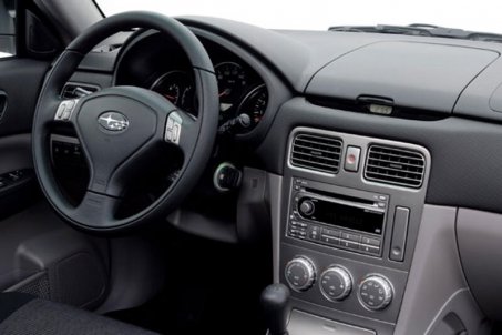 Adaptér pro ovládání na volantu Subaru Forester (02-08)