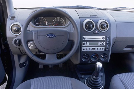 Rámeček autorádia Ford Fiesta / Fusion