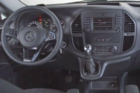 Adaptér pro ovládání na volantu Mercedes Vito (15->) s ISO